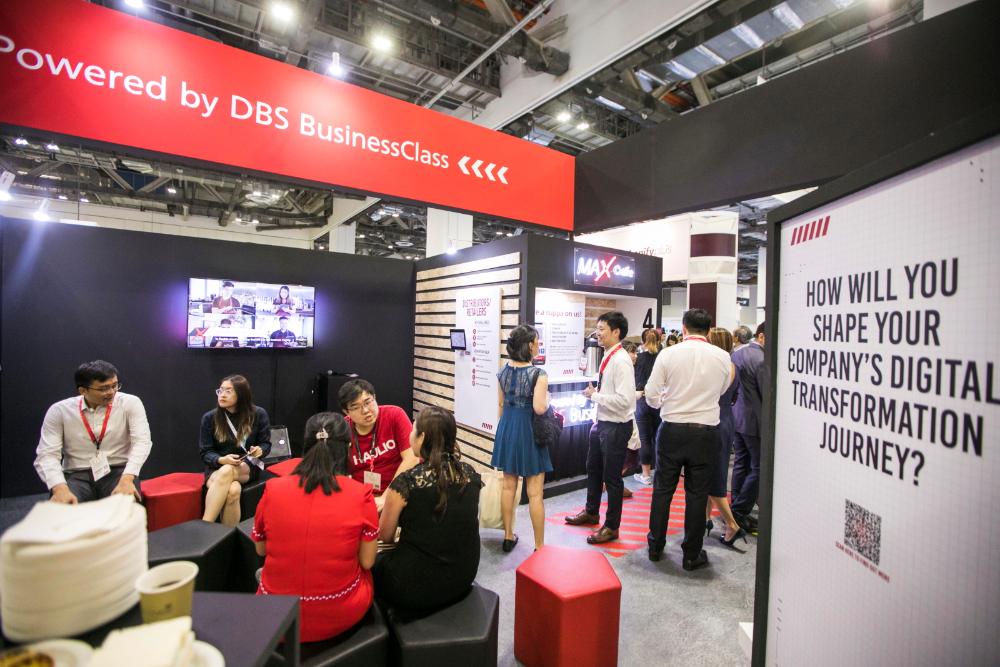 DBS booth and delegates at Logistic Disrupt