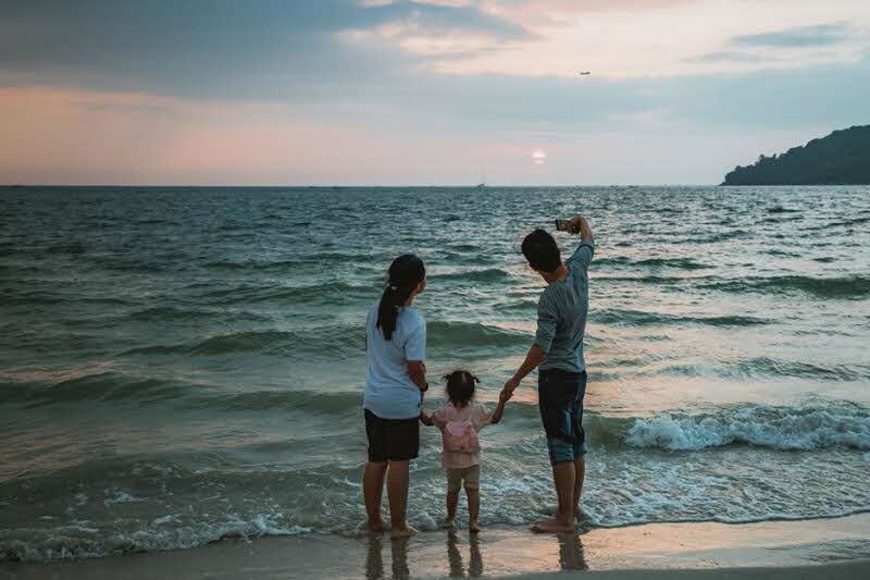 How to plan the perfect family staycation in Singapore