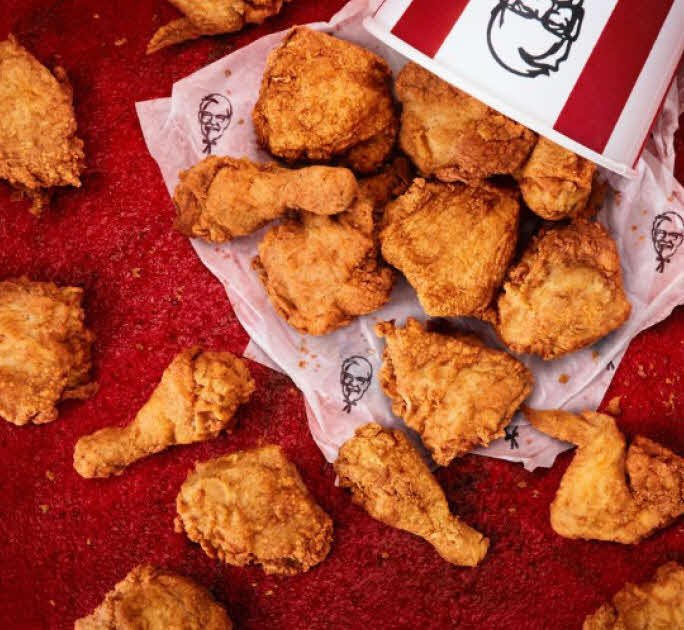 Enjoy finger licking good KFC fried chicken with DBS PayLah! the ultimate everyday app!